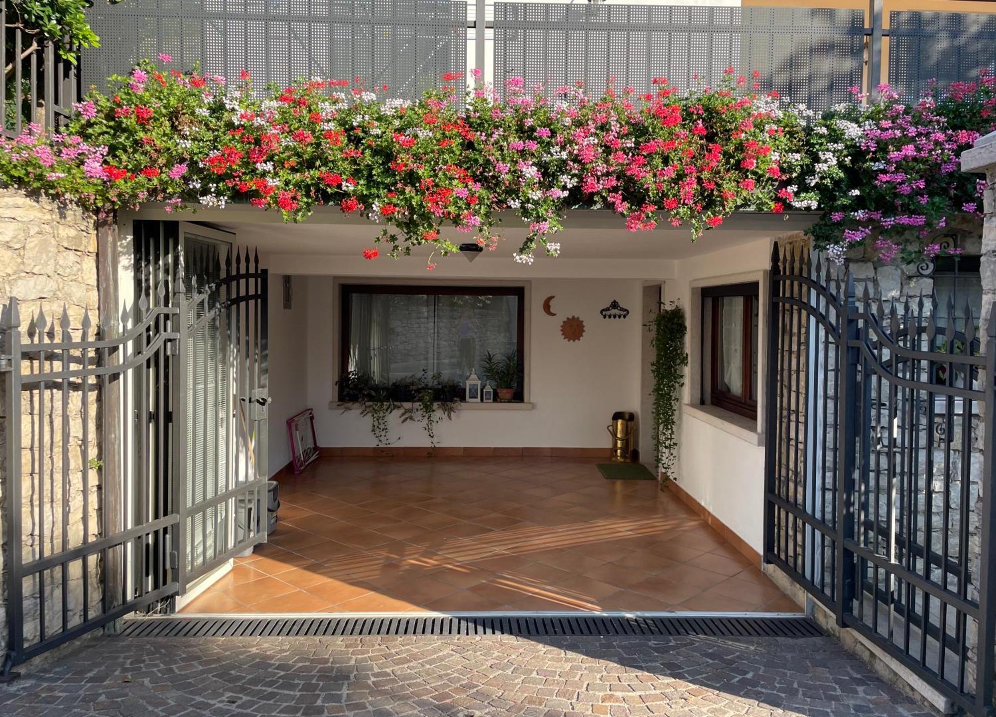 Tatjana House Daire Brenzone sul Garda Dış mekan fotoğraf